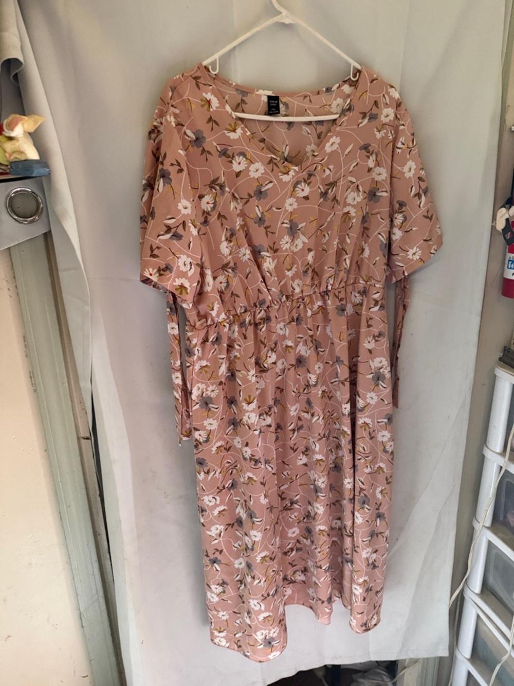 Floral Pink Midi Dress with Elastic Waist